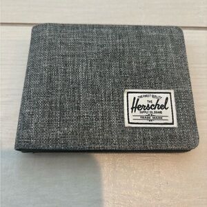 NWOT Herschel Supply Co. Hank Wallet in Raven Crosshatch with black leather